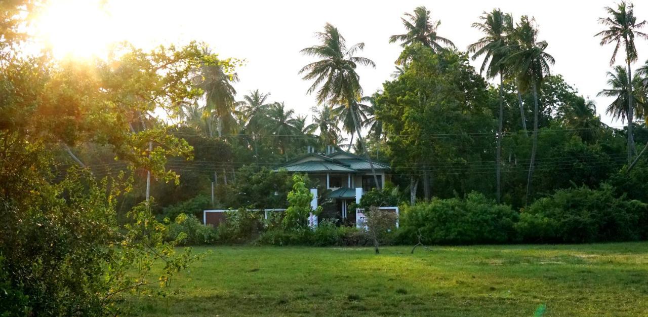 All View Resort Tangalle Exteriör bild